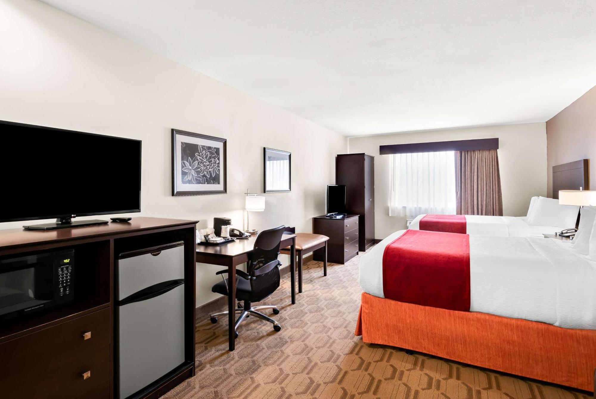 Best Western Palmyra Inn & Suites Ngoại thất bức ảnh